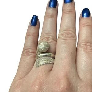 Elegant Gold tone Textured Wrap Ring